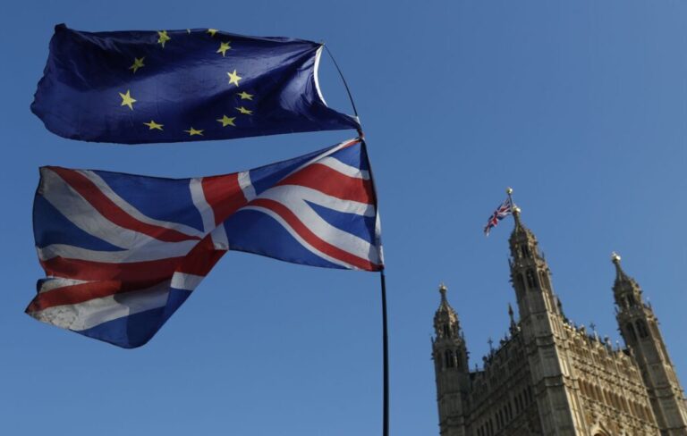 UK lawmakers worried about lack of Brexit preparations